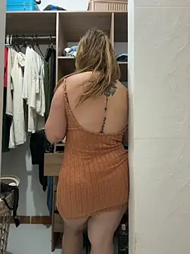 moniquerainx online show from 10-09-25, 01:14