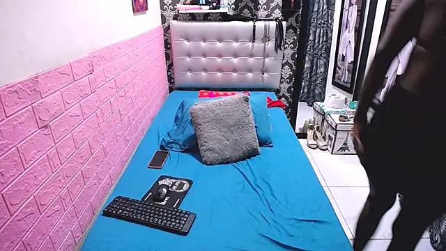 stNatashaBrunette online show from 01-10-25, 07:35