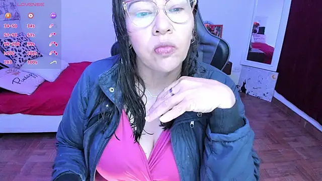 esmeralda milf online show from 07-02-26, 08:26