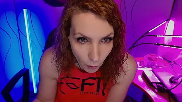 Snapshot of JohansonKatie chatting on 01-17-26, 04:17 JohansonKatie online show from 01-17-26, 04:17