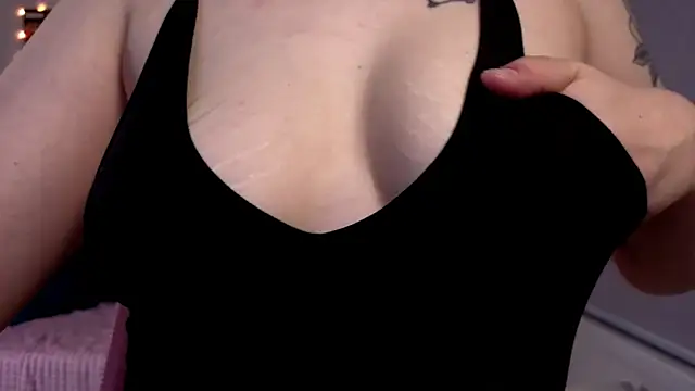 MilenaSaint online show from 03-12-25, 03:35