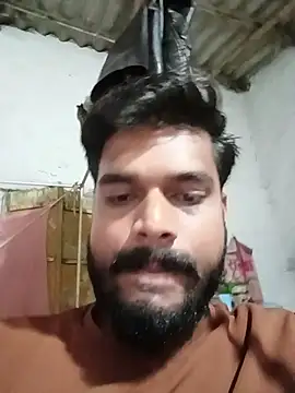Snapshot of veaman9939 chatting on 07-13-26, 04:54 veaman9939 online show from 07-13-26, 04:54