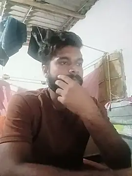 Snapshot of veaman9939 chatting on 07-21-26, 01:13 veaman9939 online show from 07-21-26, 01:13