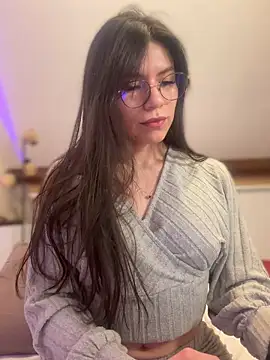 LalieFR online show from 03-20-26, 06:57