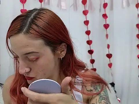 ninaa fox online show from 09-22-25, 05:04