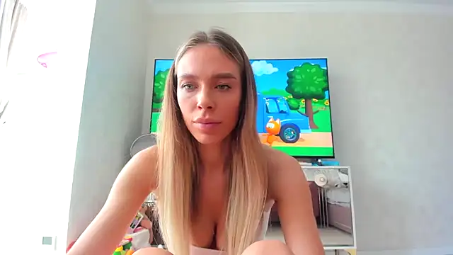 Snapshot of Iris_cherry chatting on 03-15-25, 07:20 Iris cherry online show from 03-15-25, 07:20