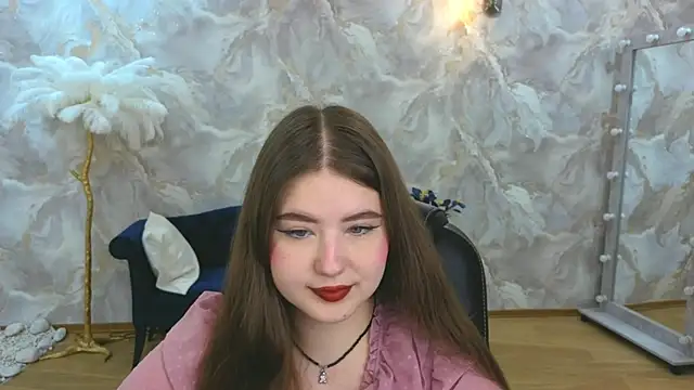 NicoleFoxery online show from 10-04-25, 03:37