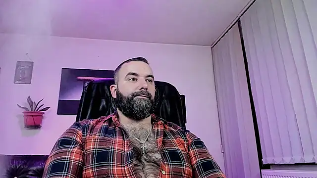 Snapshot of ChristophJules chatting on 02-10-25, 12:08 ChristophJules online show from 02-10-25, 12:08