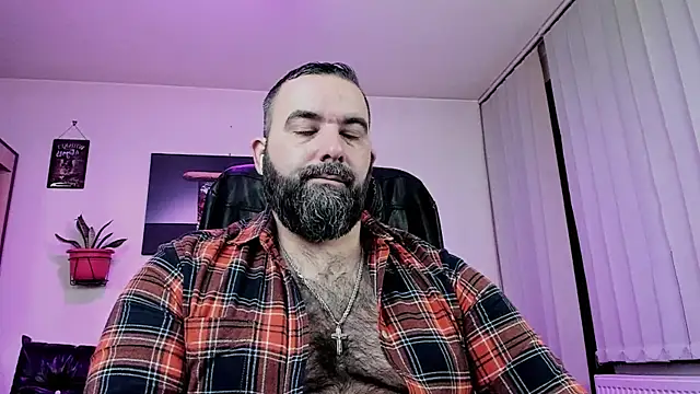 Snapshot of ChristophJules chatting on 02-13-25, 11:26 ChristophJules online show from 02-13-25, 11:26