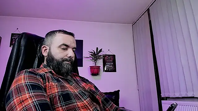 Snapshot of ChristophJules chatting on 02-15-25, 03:06 ChristophJules online show from 02-15-25, 03:06