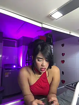 Isabella dior online show from 02-14-25, 04:20