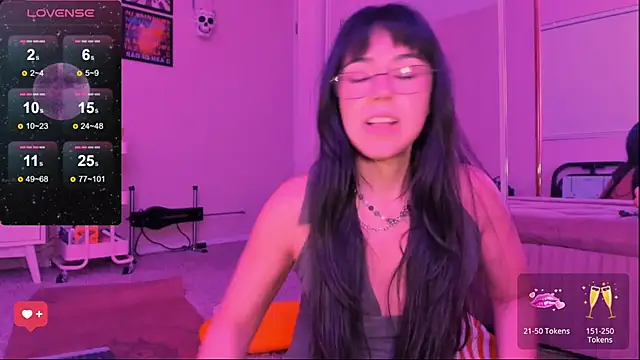 Evie-Luna online show from 03-01-25, 04:37