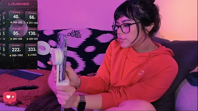 Evie-Luna online show from 03-08-25, 01:50