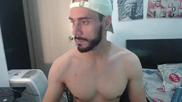 Snapshot of samuelgarcia_ chatting on 03-12-25, 08:19 samuelgarcia online show from 03-12-25, 08:19