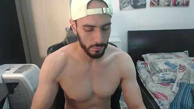 Snapshot of samuelgarcia_ chatting on 03-13-25, 08:26 samuelgarcia online show from 03-13-25, 08:26