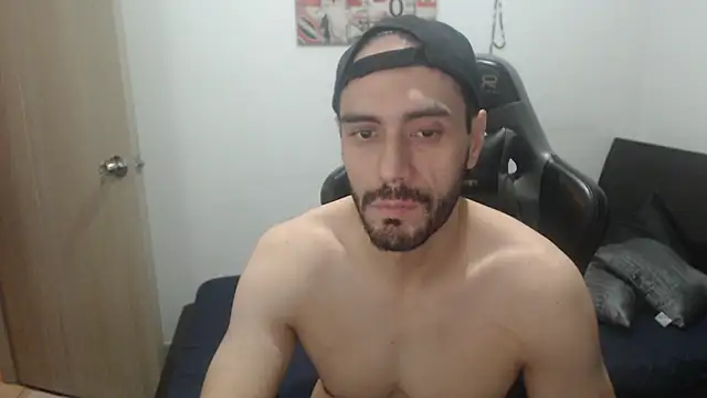 Snapshot of samuelgarcia_ chatting on 09-16-25, 10:27 samuelgarcia online show from 09-16-25, 10:27