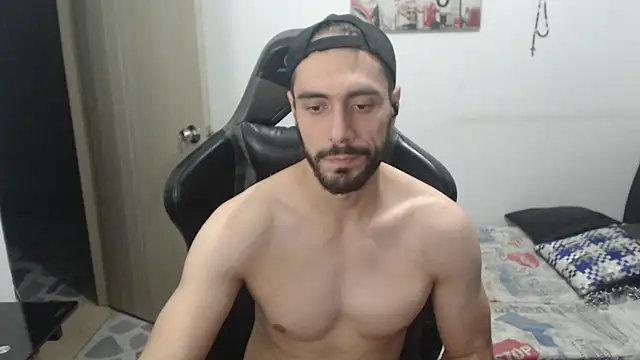 Snapshot of samuelgarcia_ chatting on 10-31-25, 10:38 samuelgarcia online show from 10-31-25, 10:38