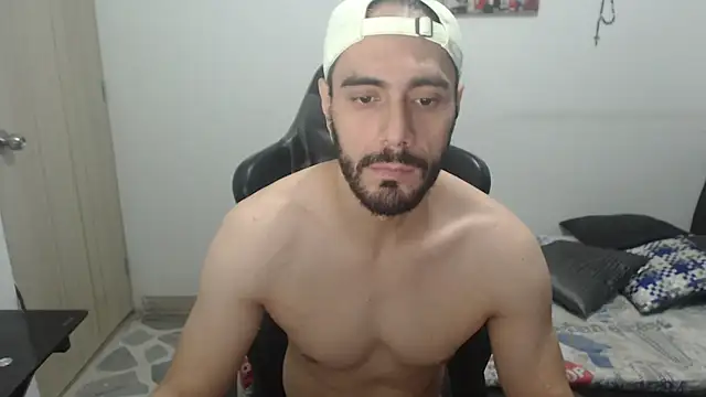 Snapshot of samuelgarcia_ chatting on 11-03-25, 10:16 samuelgarcia online show from 11-03-25, 10:16