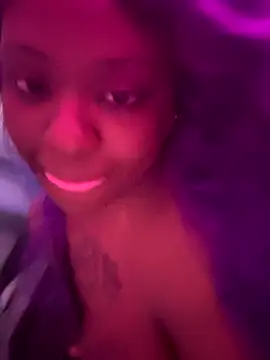 Snapshot of 6lue6a6y69 chatting on 11-02-25, 06:05 6lue6a6y69 online show from 11-02-25, 06:05