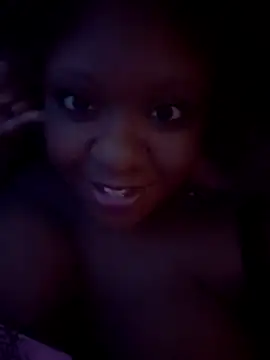 Snapshot of 6lue6a6y69 chatting on 12-05-25, 04:21 6lue6a6y69 online show from 12-05-25, 04:21