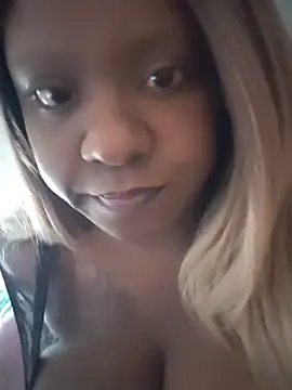 Snapshot of 6lue6a6y69 chatting on 04-10-26, 01:27 6lue6a6y69 online show from 04-10-26, 01:27