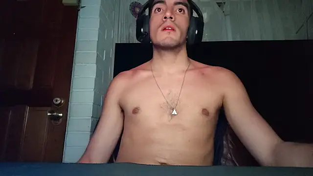 TommyMomentum online show from 01-12-26, 01:00