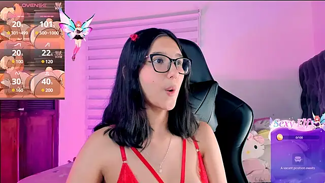 Snapshot of Luniverse chatting on 12-20-24, 01:14 Luniverse online show from 12-20-24, 01:14