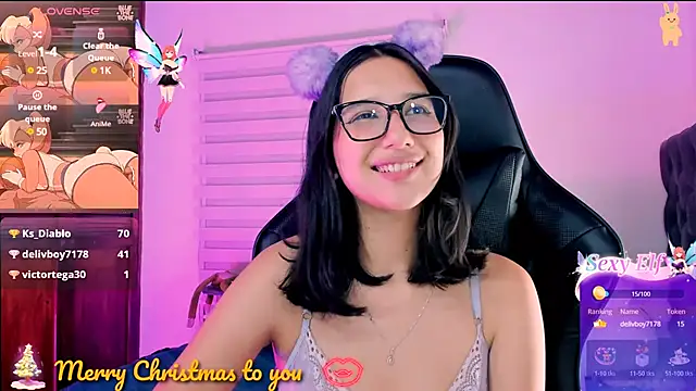 Snapshot of Luniverse chatting on 12-26-24, 10:52 Luniverse online show from 12-26-24, 10:52