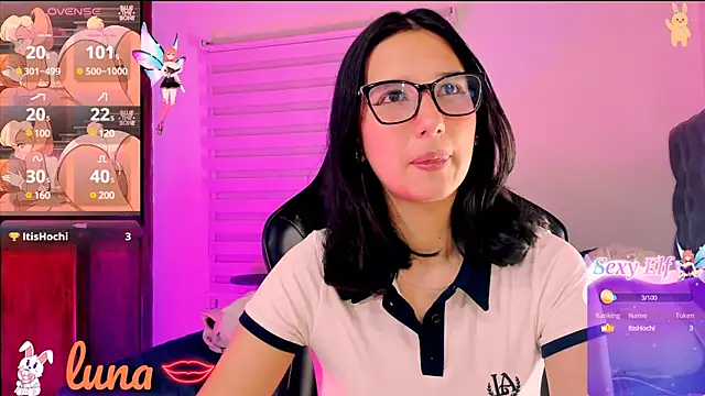 Snapshot of Luniverse chatting on 01-08-25, 11:19 Luniverse online show from 01-08-25, 11:19