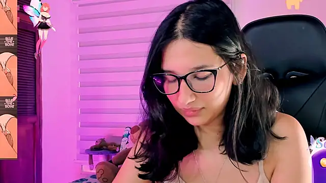 Snapshot of Luniverse chatting on 01-28-25, 08:15 Luniverse online show from 01-28-25, 08:15