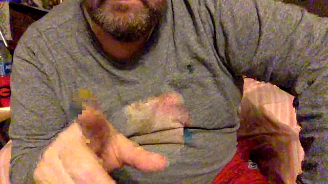 Snapshot of Drwhocares chatting on 02-06-25, 10:53 Drwhocares online show from 02-06-25, 10:53