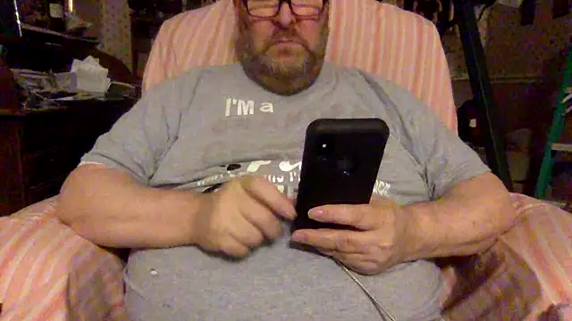 Snapshot of Drwhocares chatting on 04-16-26, 05:58 Drwhocares online show from 04-16-26, 05:58