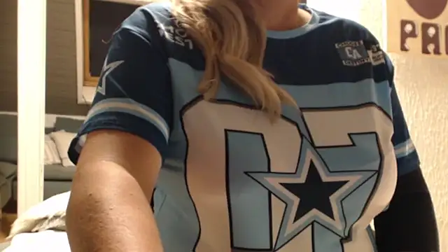 KimMitchelli online show from 11-03-25, 06:31