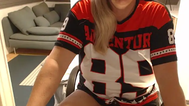 KimMitchelli online show from 01-08-26, 12:51