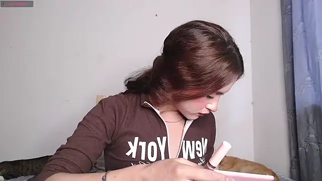 valen thompson online show from 02-07-26, 09:51