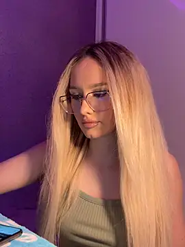 mollyxxx online show from 01-22-25, 04:44