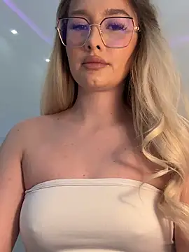 mollyxxx online show from 03-14-26, 03:23