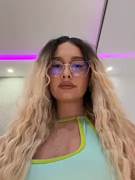 mollyxxx online show from 03-28-26, 02:22