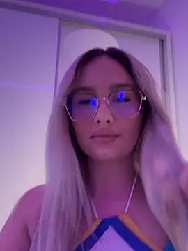 mollyxxx online show from 04-05-26, 01:25