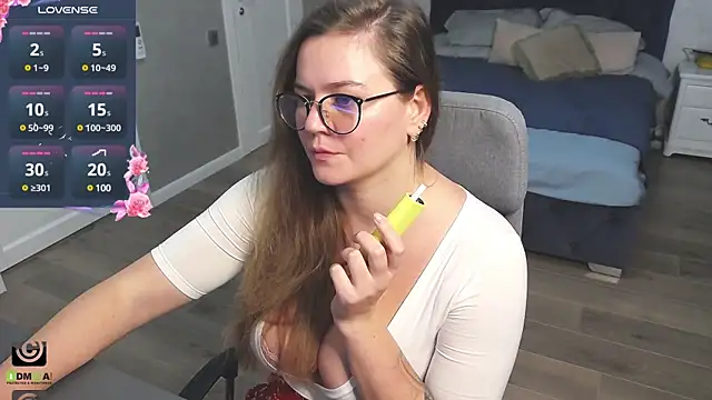 KellyKleine online show from 01-09-25, 11:03