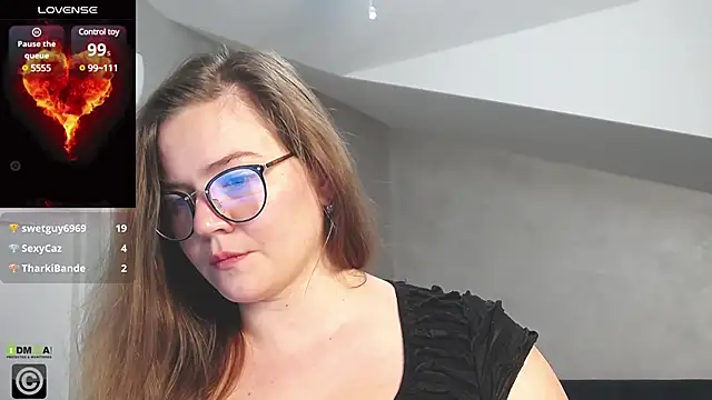 KellyKleine online show from 02-26-25, 02:25