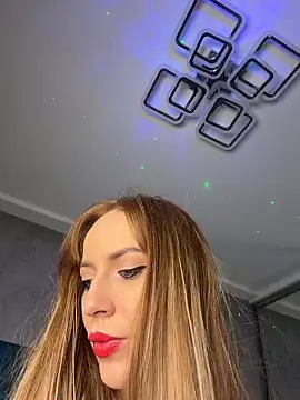 RockQueen A online show from 05-19-26, 04:30