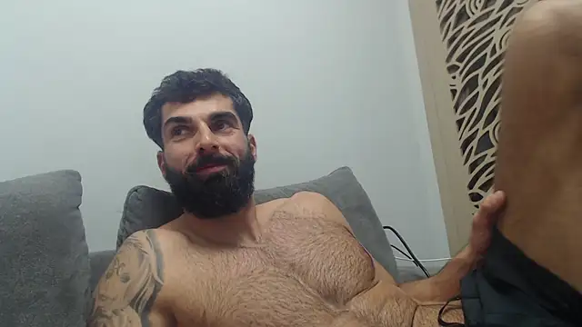 Snapshot of Verycutex chatting on 12-02-25, 08:26 Verycutex online show from 12-02-25, 08:26