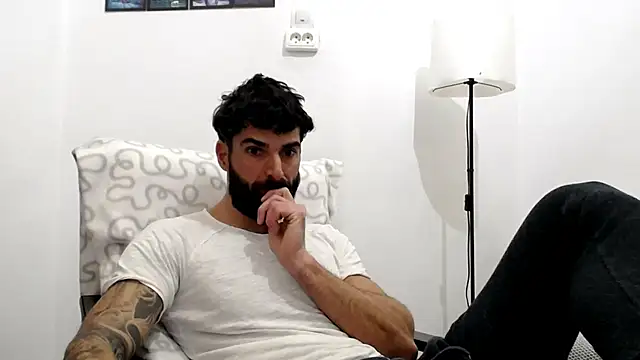 Verycutex online show from 01-19-26, 07:01