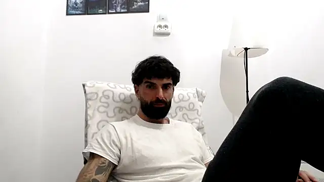 Verycutex online show from 02-26-26, 07:13