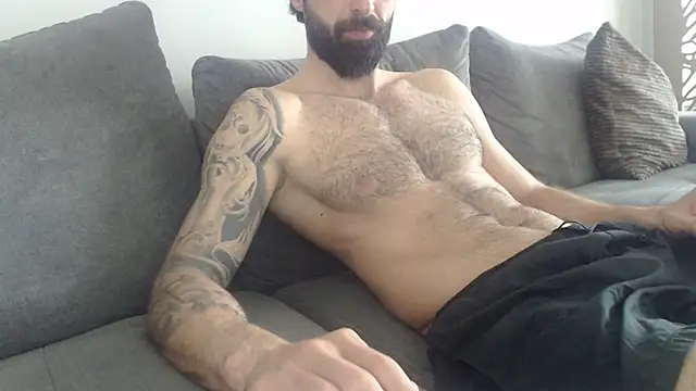 Verycutex online show from 04-15-26, 05:58