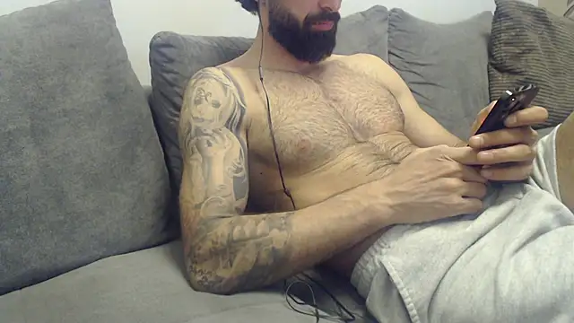 Snapshot of Verycutex chatting on 04-26-26, 06:27 Verycutex online show from 04-26-26, 06:27