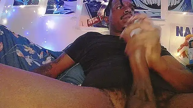 Snapshot of BlackRunning chatting on 09-15-25, 04:12 BlackRunning online show from 09-15-25, 04:12