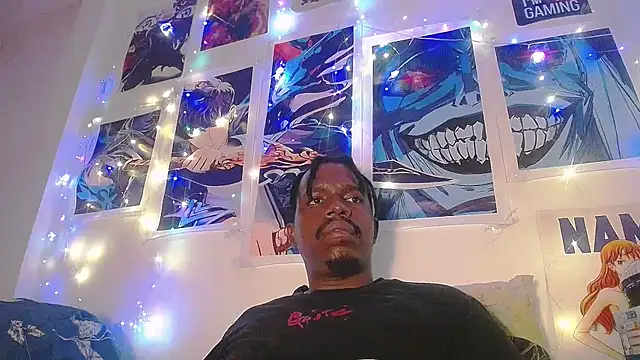 Snapshot of BlackRunning chatting on 09-19-25, 03:52 BlackRunning online show from 09-19-25, 03:52