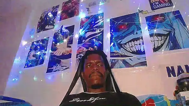 Snapshot of BlackRunning chatting on 10-27-25, 06:06 BlackRunning online show from 10-27-25, 06:06